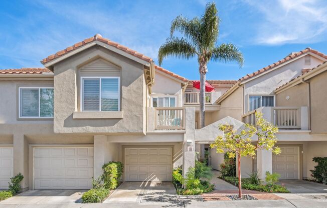 Palm Court Furnished Delight!