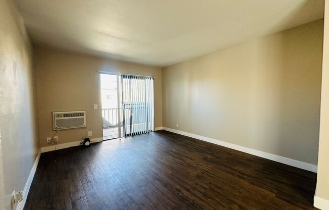 2 beds, 1 bath, 776 sqft, $2,625, Unit 218