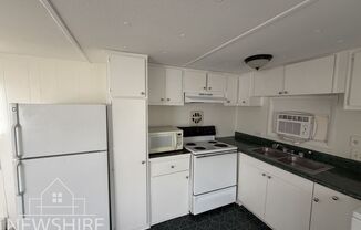 Comfortable 2 Bed 1 Bath Home