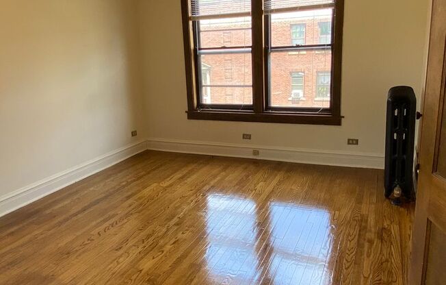 Studio, 1 bath, 320 sqft, $1,425, Unit 225-315