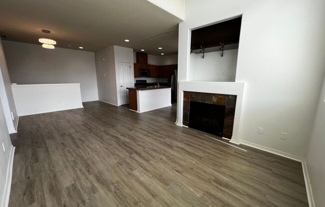 2 beds, 2 baths, $2,200