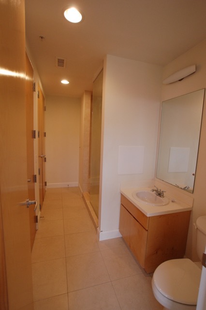 2 beds, 1.5 baths, $2,300