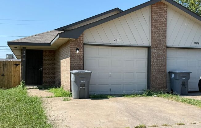 9014  - 9016 Greenmound Ave Duplex