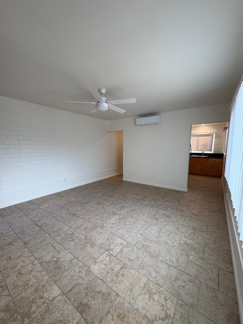 931 GRAND AVE