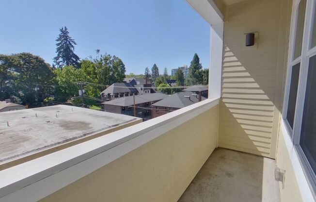 4 beds, 4 baths, 1,499 sqft, $3,500, Unit 208