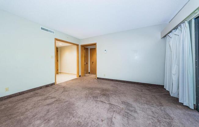 2 beds, 2 baths, 1,210 sqft, $1,950