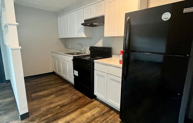 1 bed, 1 bath, 480 sqft, $650, Unit Apt 36