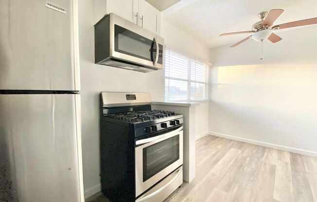 Studio, 1 bath, $1,595, Unit 24