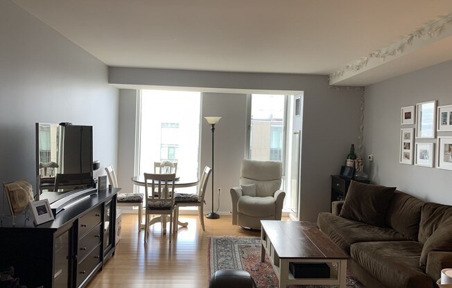 1 bed, 1 bath, 769 sqft, $3,750, Unit 802