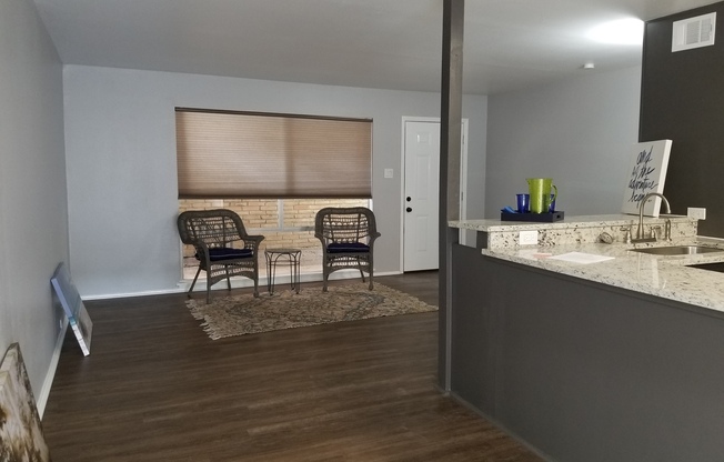 1 bed, 1 bath, 710 sqft, $995, Unit Unit 3