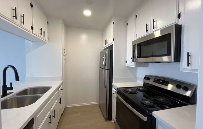 1 bed, 1 bath, 695 sqft, $1,648, Unit 314