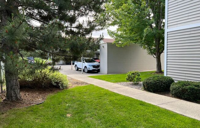 Cozy Living at Greensferry Condos