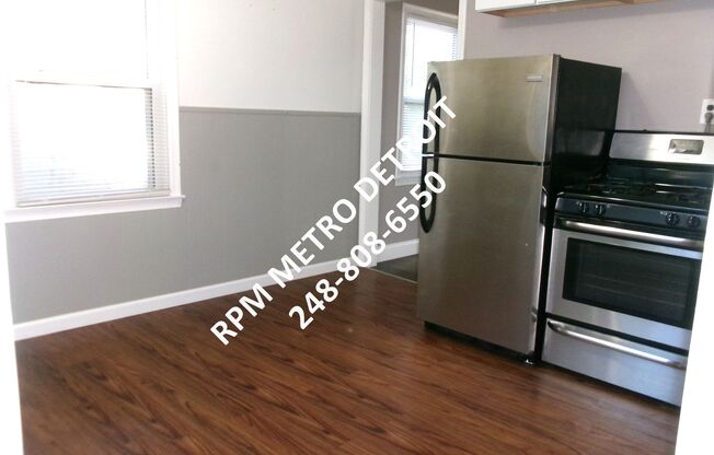 2 beds, 1 bath, $1,375