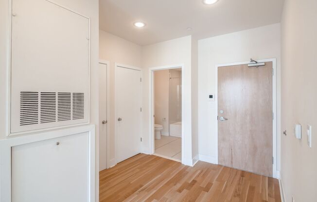 1 bed, 1 bath, 449 sqft, $1,667, Unit 408
