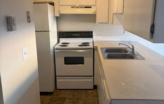 2 beds, 1.5 baths, 907 sqft, $1,595, Unit 3515D