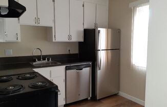 1405 Phelps Ave 1