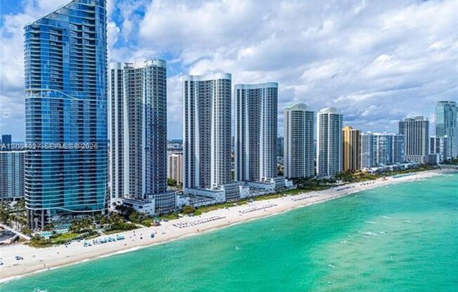 3 beds, 3 baths, 2,354 sqft, $9,500, Unit 16001 Collins Ave # 406
