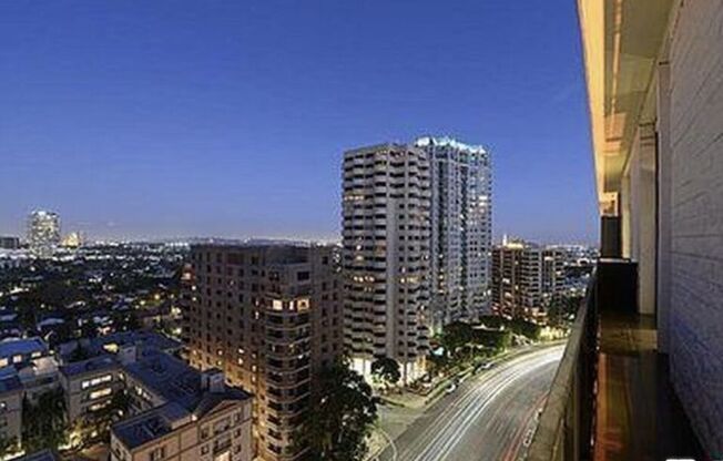 2 beds, 2 baths, 1,340 sqft, $4,695, Unit 1203