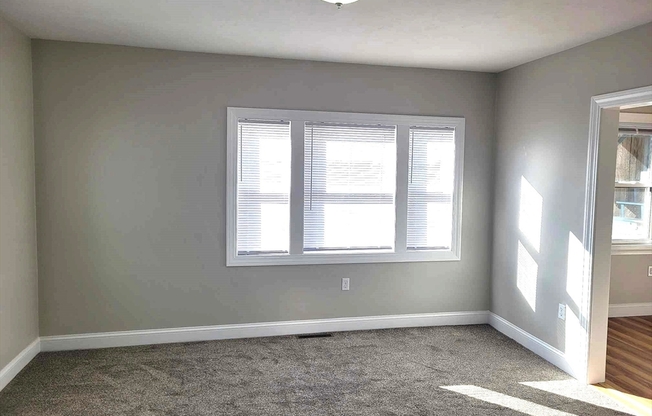 2 beds, 1 bath, 942 sqft, $2,150, Unit 1