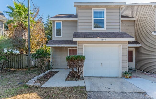 Updated townhome in Fort Walton Beach!