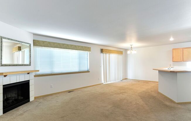 Lovely 3 Bed 2 Bath Condo in Allison Park - Available Now!!