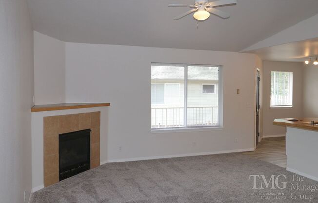2 beds, 2 baths, 1,004 sqft, $1,625, Unit C26