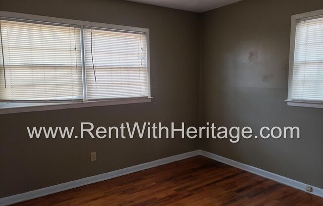 3 beds, 1 bath, $1,450