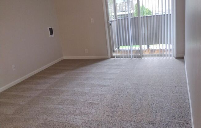 2 beds, 1 bath, 776 sqft, $1,500, Unit 069