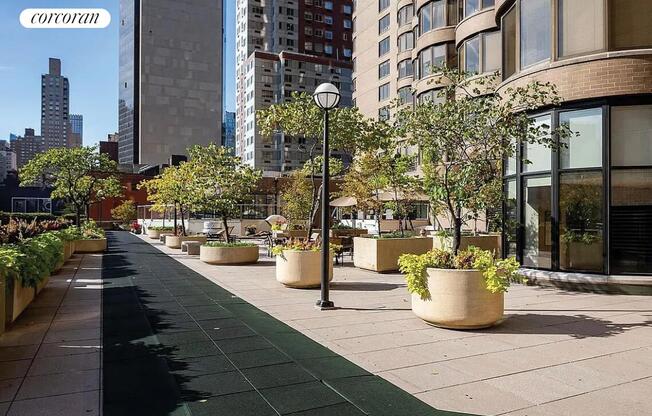1 bed, 1.5 baths, 903 sqft, $5,900, Unit 51A