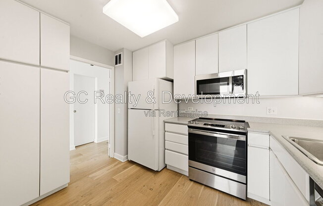 1 bed, 1 bath, 850 sqft, $2,150, Unit 2810
