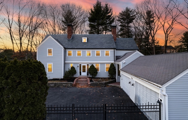 40 PUDDINGSTONE LN