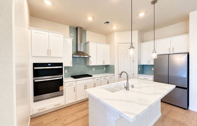 4 beds, 3 baths, $2,895