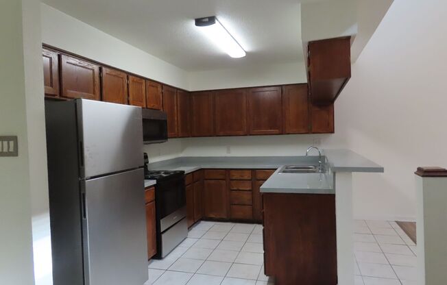 2 beds, 1 bath, $1,450