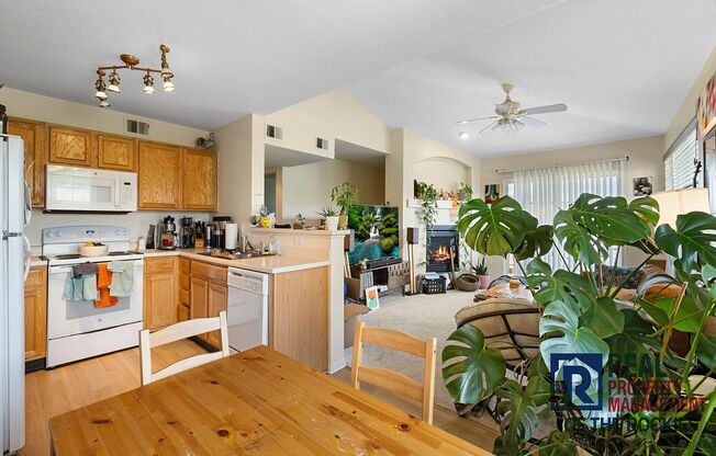 Charming 1-Bedroom Oasis with Vaulted Ceilings & Private Patio