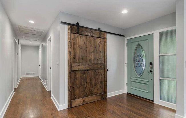 Atlanta Rental with Space, Style & Unbeatable Location