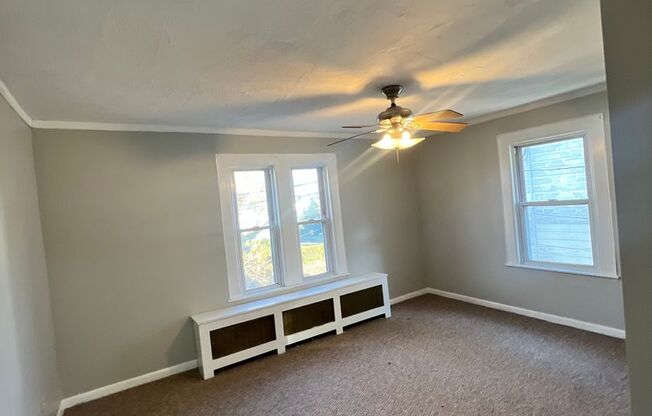 3 beds, 1 bath, $1,949