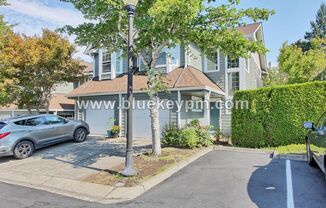 2 Bed, 2.5 Baths Townhome in Beaverton Near Greenway Park