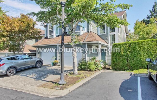 2 Bed, 2.5 Baths Townhome in Beaverton Near Greenway Park