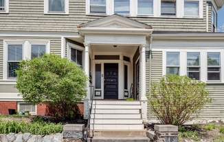 3 Monmouth St.
