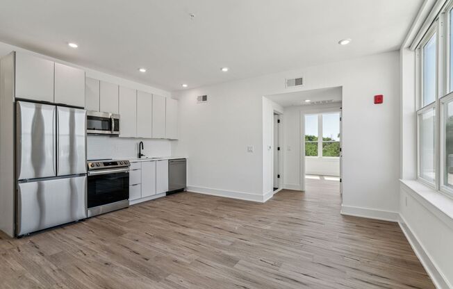 1 bed, 1 bath, 625 sqft, $1,425, Unit 201