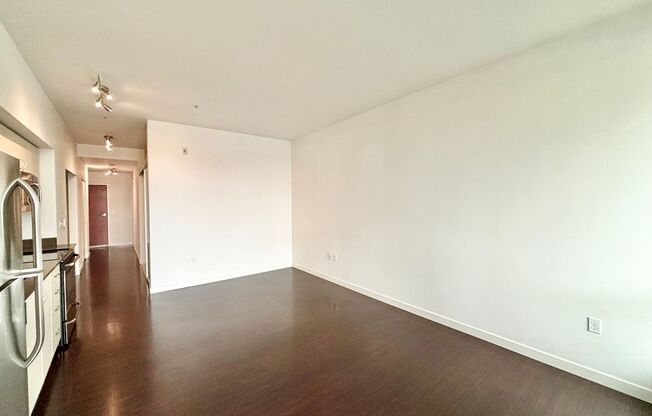 1 bed, 1 bath, 683 sqft, $1,950, Unit 310