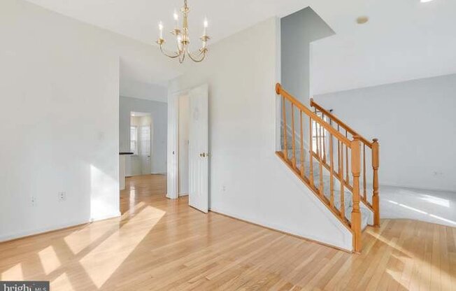 130 BURNS XING RD
