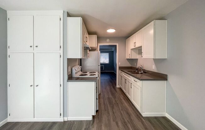 515 Camanche Lane - Summer Gardens Apartments