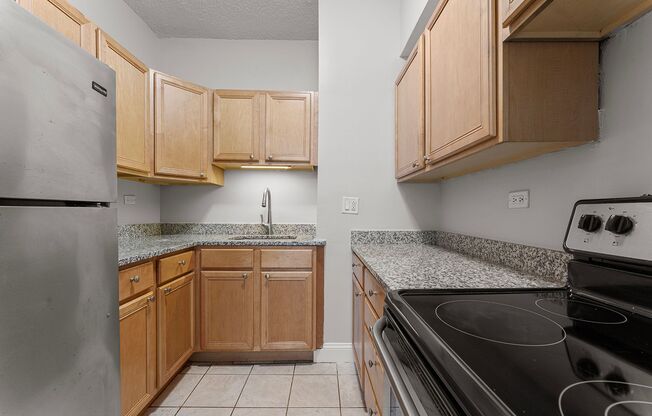 2 beds, 1 bath, 793 sqft, $2,550, Unit 403
