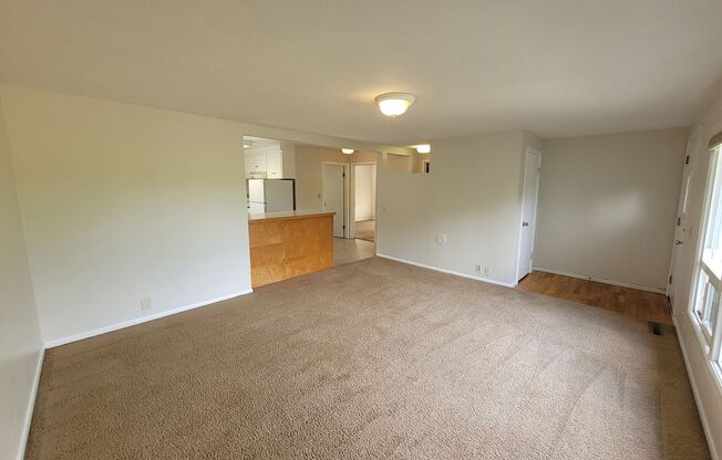 2 beds, 1 bath, $1,795