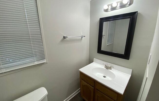 1 bed, 1 bath, 450 sqft, $1,025, Unit 214 CY