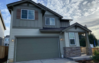 Wonderful 4 Bedroom 2.5 Bath in Camas Neighborhood!