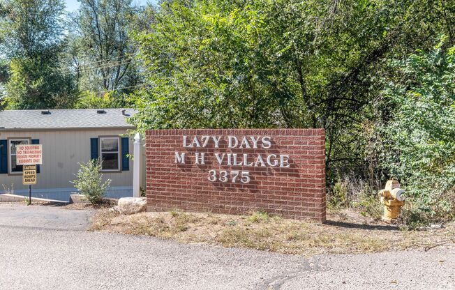 Welcome to Lazy Days Mobile Home Village!