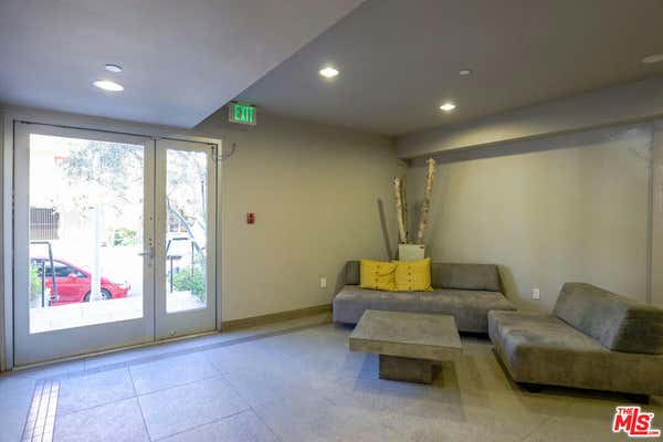 3 beds, 3 baths, 1,337 sqft, $5,095, Unit 105