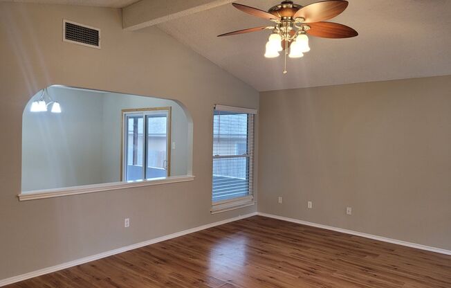 Lovely 3/2 Home Off Tezel Rd